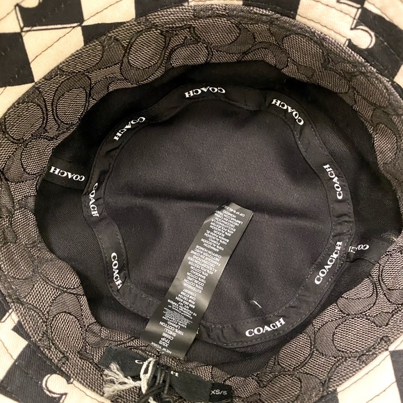 Coach bucket hat, black and white color, fits extra small to small - Picture 3 of 4